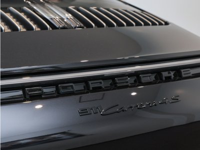 PORSCHE 911 - 9