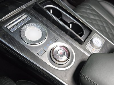 GENESIS GV80 - 9