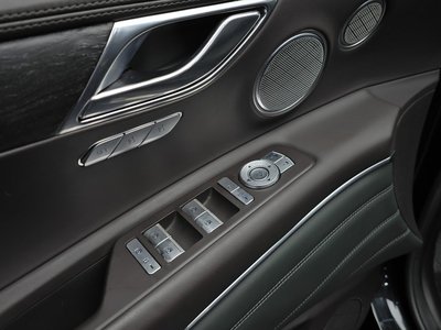 2021 Genesis GV80 — миниатюра 17