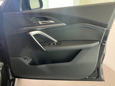 صورة مصغرة 40 لـ 2026 BMW IX1