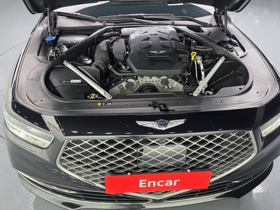 GENESIS G90 - 7