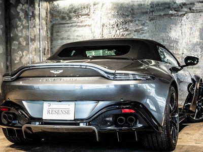 ASTON MARTIN V8 VANTAGE ROADSTER - 3