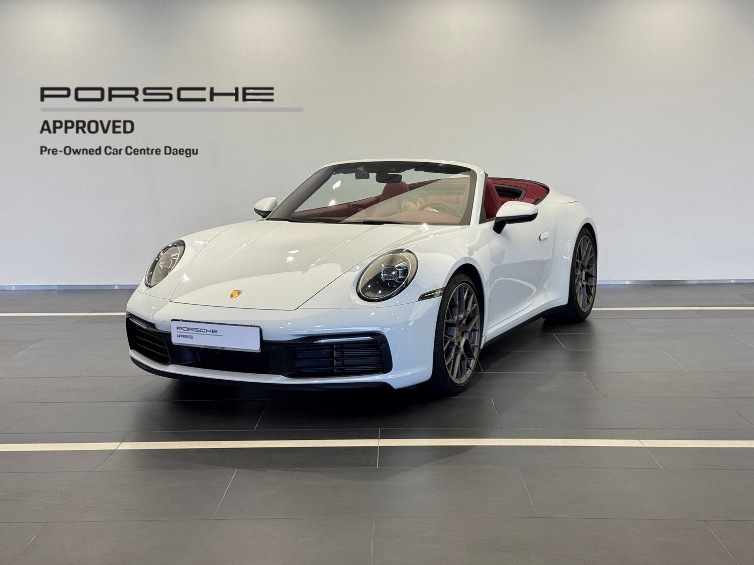 PORSCHE 911 - View 1