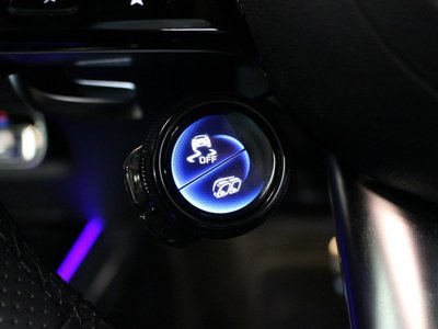 2025 Mercedes-BENZ GLA — миниатюра 20