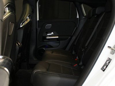 2025 Mercedes-BENZ GLA — миниатюра 14