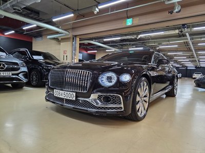 BENTLEY FLYING SPUR - 1