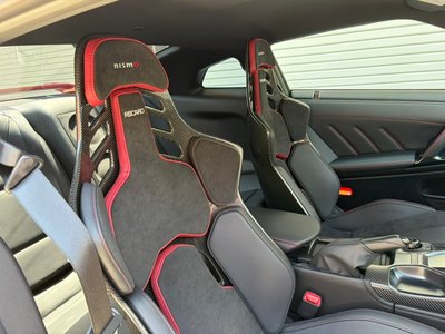 2025 Nissan GT-R — миниатюра 58
