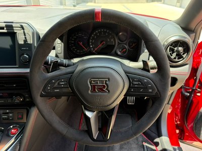 2025 Nissan GT-R — миниатюра 17