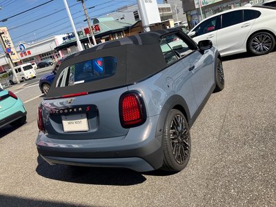 MINI MINI CONVERTIBLE - 10