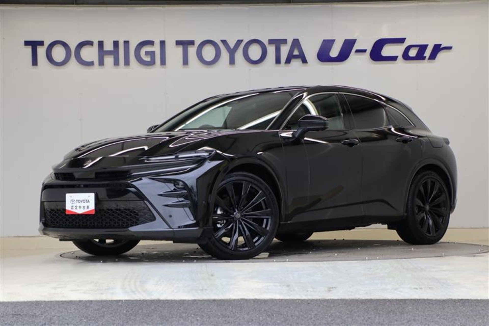 TOYOTA CROWN SPORT - View 1