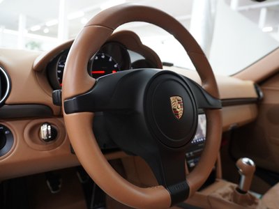 2012 Porsche CAYMAN thumbnail 18