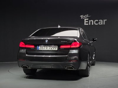 BMW 5 SERIES - 3