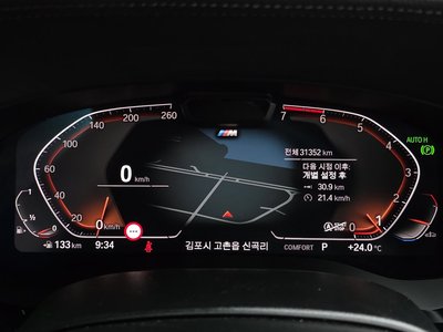 BMW 5 SERIES - 8
