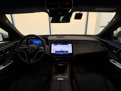 MERCEDES-BENZ E-CLASS - 4