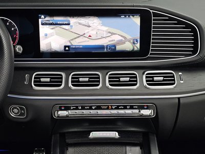 2025 Mercedes-BENZ GLE — миниатюра 15