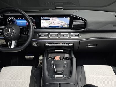 2025 Mercedes-BENZ GLE — фото 5