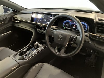 TOYOTA CROWN SPORT - 10