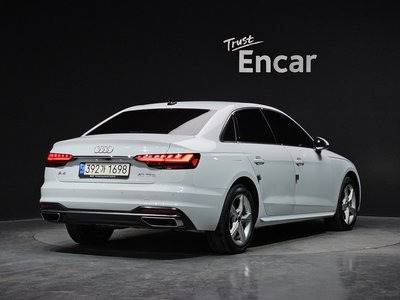 AUDI A4 - 4