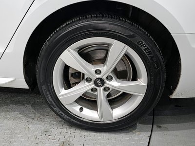 AUDI A4 - 6