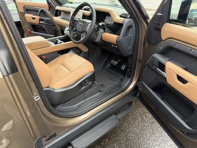 صورة مصغرة 12 لـ 2025 LAND Rover DEFENDER