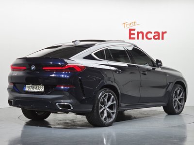 صورة 4 لـ 2021 BMW X6