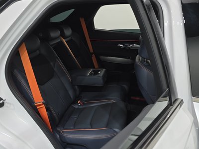 2024 Genesis GV70 — миниатюра 11