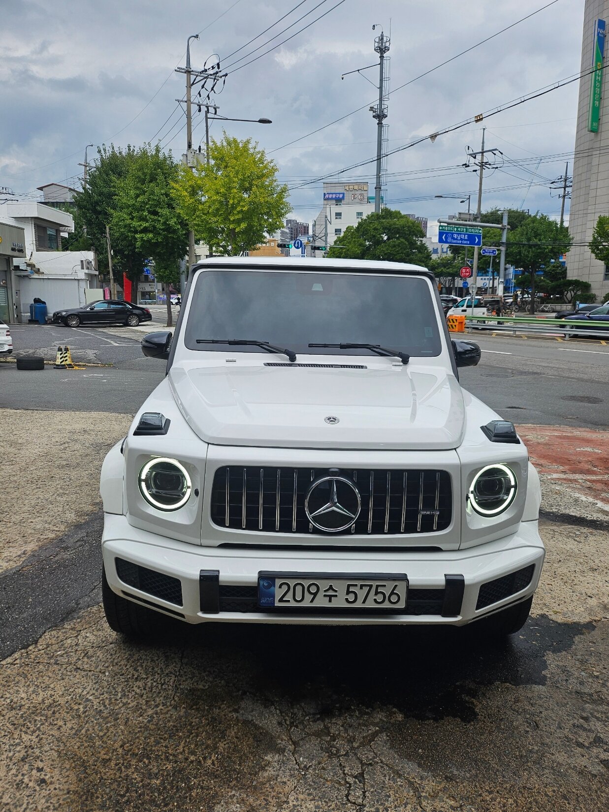 MERCEDES-BENZ G-CLASS - View 1