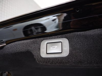 2018 Lexus LS — миниатюра 53