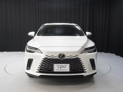 LEXUS RX - 8