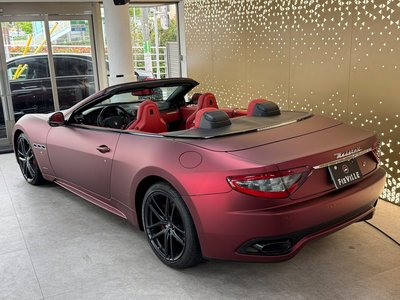 2015 Maserati GRANCABRIO photo 3
