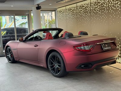 2015 Maserati GRANCABRIO photo 4