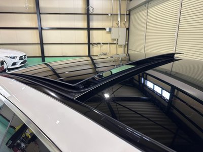 MERCEDES-BENZ EQS - 5