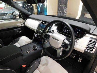 LAND ROVER DISCOVERY - 7