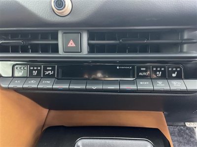 2025 Toyota CROWN CROSSOVER 缩略图 15