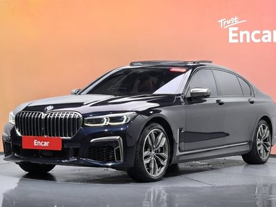 BMW 7 SERIES - 1