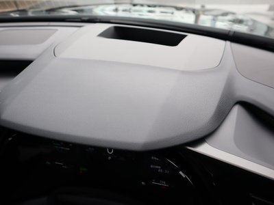 صورة مصغرة 63 لـ 2025 Lexus RX