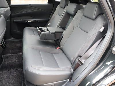 صورة مصغرة 51 لـ 2025 Lexus RX