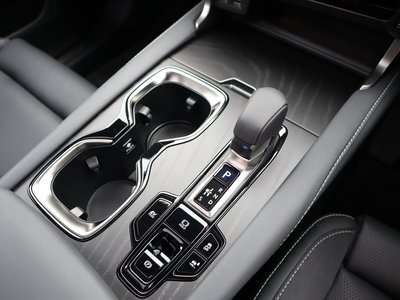 صورة مصغرة 65 لـ 2025 Lexus RX