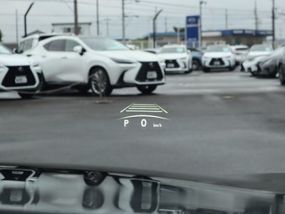 صورة مصغرة 32 لـ 2025 Lexus RX