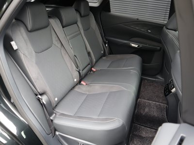 صورة مصغرة 47 لـ 2025 Lexus RX