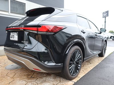 صورة 7 لـ 2025 Lexus RX