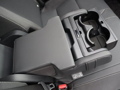 صورة مصغرة 68 لـ 2025 Lexus RX