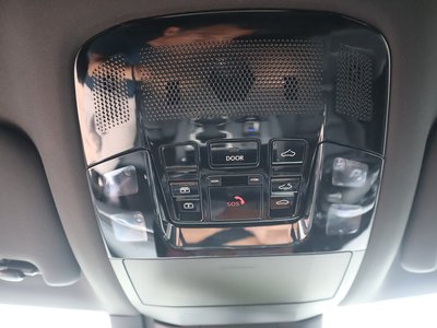 صورة مصغرة 74 لـ 2025 Lexus RX