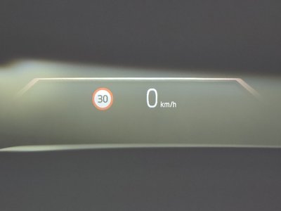 2025 BMW 5 SERIES thumbnail 13