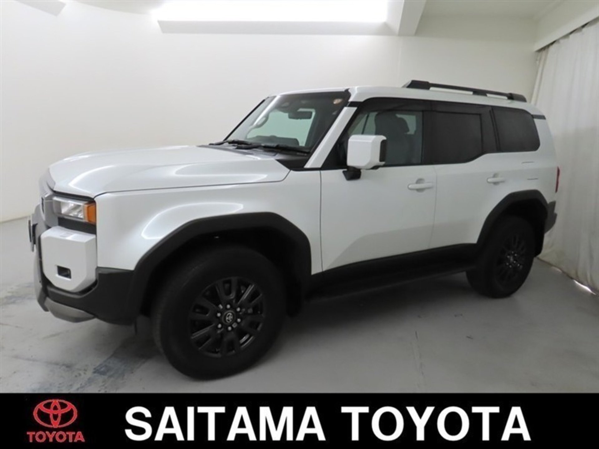 TOYOTA LAND CRUISER 250 - View 1