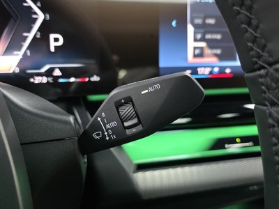 2025 BMW 5 SERIES — миниатюра 28