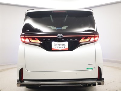 TOYOTA VELLFIRE - 4