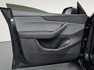 2025 Tesla MODEL Y thumbnail 14