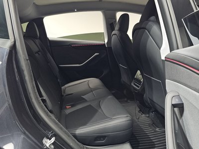 2025 Tesla MODEL Y thumbnail 17