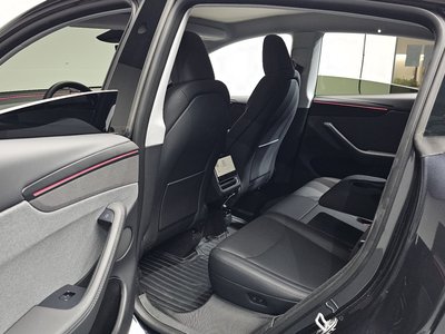 2025 Tesla MODEL Y thumbnail 18